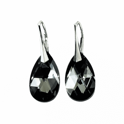 Сережки з кристалами Сваровські - це особлива порода ювелірних прикрас, яка пізнавана, любима і шанована
